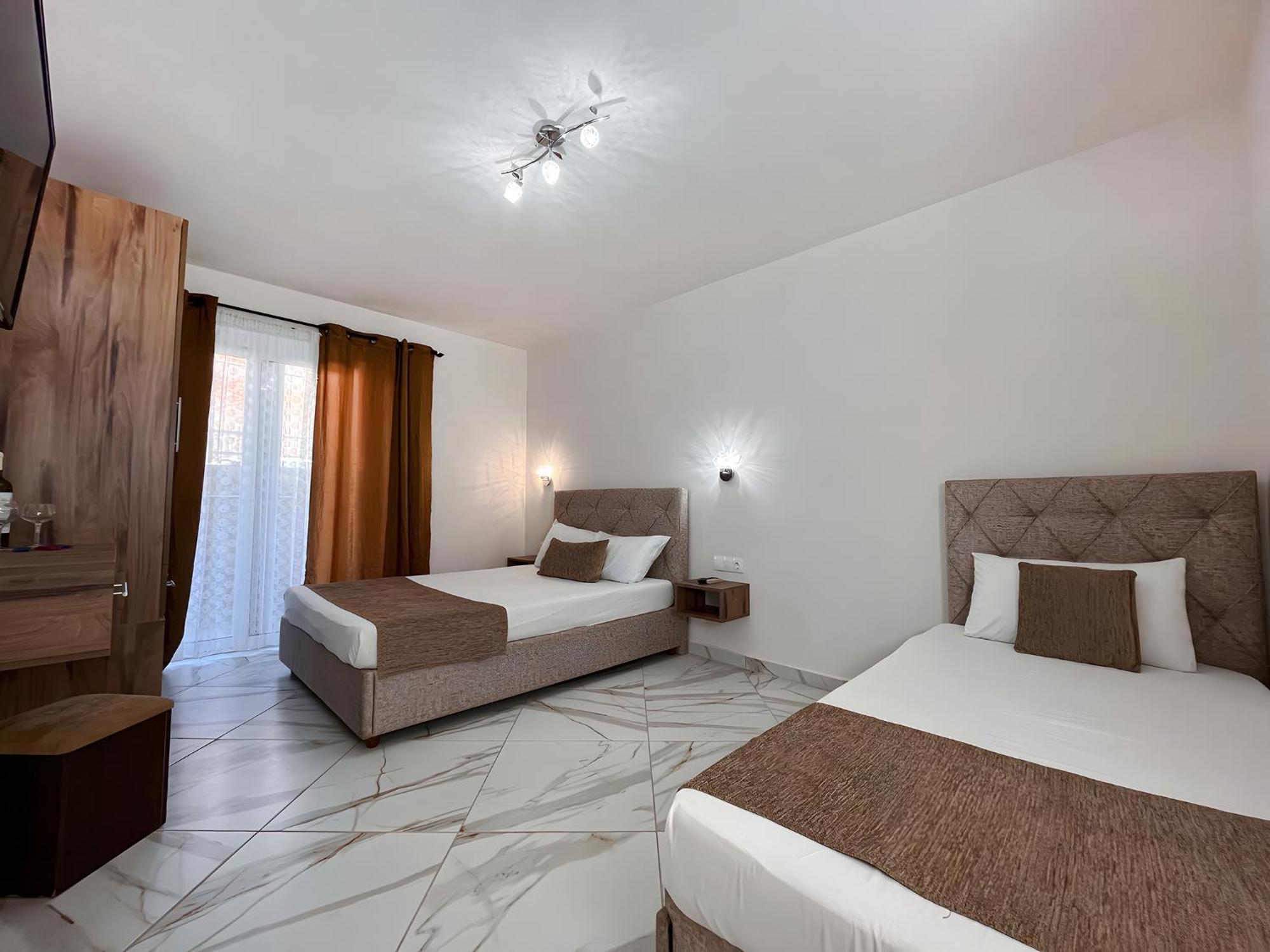Villa George Giov Сарти Экстерьер фото